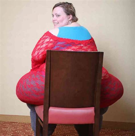 bobbi jo westley|York womans quest for worlds biggest hips goes viral。